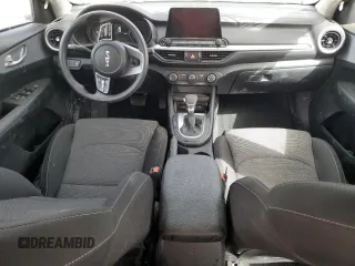 2024 Kia Forte LXS with VIN 3KPF24AD8RE821722, listed as a Copart auction lot 49058825 with 10,881 mi miles and Salvage Title. Bid and sale history available at DreamBid. Image 8.