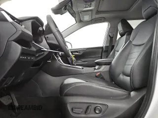 2024 Toyota RAV4 XLE Premium with VIN 2T3C1RFV2RW316204, listed as a Copart auction lot 53044665 with 18,276 mi miles and Clean title. Bid and sale history available at DreamBid. Image 7.