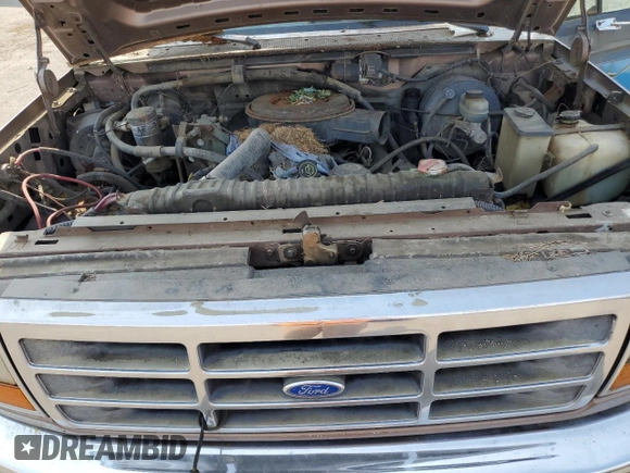 1992 Ford F-250 with VIN 1FTHX26M1NKB22897, listed as a Copart auction lot 87669905 with 0 mi miles and Clean Title. Bid and sale history available at carsss.com. Image 11.