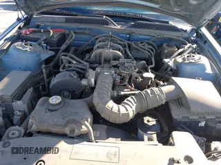 2005 Ford Mustang Deluxe with VIN 1ZVHT80N155109935, listed as a IAAI auction lot 41709205 with 150,015 mi miles and . Bid and sale history available at carsss.com. Image 10.