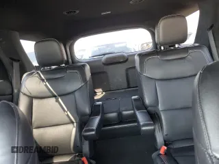 2022 Ford Explorer ST z VIN 1FM5K8GC7NGA49592, wystawiony jako Copart lot #51261825 z przebiegiem Nie podano mil oraz Czysty tytuł • Clean title. Historia ofert i sprzedaży dostępna na DreamBid. Obrazek 10.