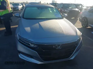 2019 Honda Accord Sport z VIN 1HGCV2F35KA005849, wystawiony jako IAAI lot #40894177 z przebiegiem 71 166 mil mil oraz . Historia ofert i sprzedaży dostępna na DreamBid. Obrazek 12.