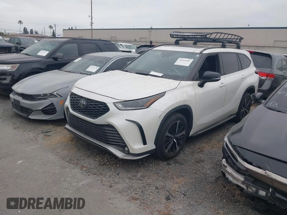 2021 Toyota Highlander XSE z VIN 5TDLZRBH8MS062159, wystawiony jako IAAI lot #42245182 z przebiegiem 63 072 mil mil oraz . Historia ofert i sprzedaży dostępna na DreamBid. Obrazek 2.