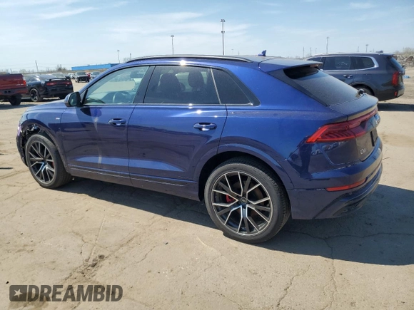 2023 Audi Q8 Premium Plus z VIN WA1EVBF1XPD017663, wystawiony jako Copart lot #54017405 z przebiegiem 22 800 mil mil oraz Czysty tytuł • Clean title. Historia ofert i sprzedaży dostępna na DreamBid. Obrazek 2.