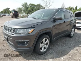 2017 Jeep Compass Latitude with VIN 3C4NJDBBXHT666385, listed as a IAAI auction lot 40236415 with 110,643 mi miles and . Bid and sale history available at carsss.com. Image 21.