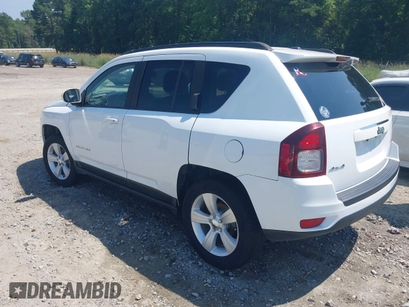 2016 Jeep Compass High Altitude Edition with VIN 1C4NJDEB7GD759123, listed as a IAAI auction lot 40114784 with 137,378 mi miles. Bid and sale history available at carsss.com. Image 3.