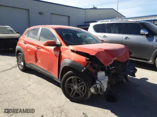 2020 Hyundai Kona SE with VIN KM8K12AA7LU439472, listed as a Copart auction lot 46156745 with 85,084 mi miles and Salvage Title. Bid and sale history available at carsss.com. Image 4.