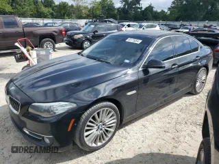 2015 BMW 5 Series 550i z VIN WBAKN9C5XFD960897, wystawiony jako Copart lot #68175054 z przebiegiem 164 761 mil mil oraz Czysty tytuł • Clean title. Historia ofert i sprzedaży dostępna na DreamBid. Obrazek 1.