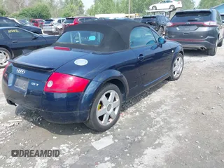 2002 Audi TT with VIN TRUUT28N721004019, listed as a IAAI auction lot 42729533 with 19,633 mi miles and . Bid and sale history available at DreamBid. Image 4.
