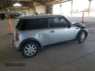 2004 MINI Hardtop with VIN WMWRC33404TJ58046, listed as a Copart auction lot 46358625 with 140,934 mi miles and Salvage Title. Bid and sale history available at DreamBid. Image 3.