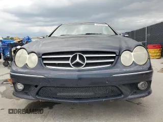 2007 Mercedes-Benz CLK 550 с VIN WDBTK72G87T076079, выставлен на аукционе Copart как лот 64653865 с пробегом 132 559 миль миль и Чистый • Clean title. История ставок и продаж доступна на DreamBid. Изображение 5.