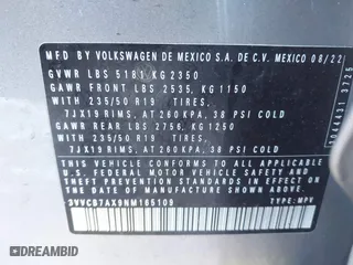 2022 Volkswagen Tiguan SE R-Line Black with VIN 3VVCB7AX9NM165109, listed as a IAAI auction lot 41458466 with 42,832 mi miles. Bid and sale history available at carsss.com. Image 9.