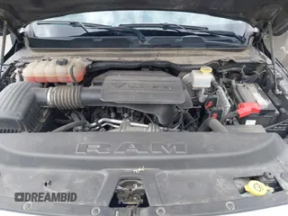 2020 Ram 1500 Big Horn z VIN 1C6RRFFGXLN109231, wystawiony jako IAAI lot #41881564 z przebiegiem 93 879 mil mil oraz . Historia ofert i sprzedaży dostępna na DreamBid. Obrazek 10.