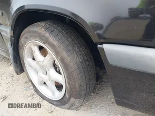 1996 Volvo 850 с VIN YV1LW5549T2173250, выставлен на аукционе IAAI как лот 41773998 с пробегом 224 384 миль миль и . История ставок и продаж доступна на DreamBid. Изображение 6.