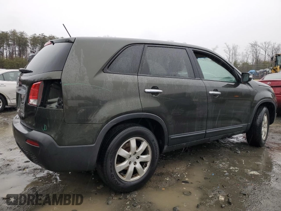 2011 Kia Sorento LX with VIN 5XYKT3A13BG112197, listed as a Copart auction lot 47756195 with 214,323 mi miles and Salvage Title. Bid and sale history available at carsss.com. Image 3.