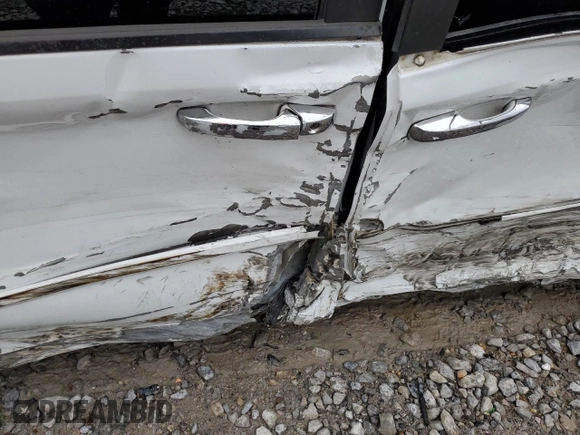 2016 Dodge Grand Caravan SE Plus z VIN 2C4RDGBG1GR263290, wystawiony jako Copart lot #50416415 z przebiegiem Nie podano mil oraz Szkody całkowita. Historia ofert i sprzedaży dostępna na DreamBid. Obrazek 7.