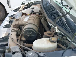 2008 Chevrolet Express Passenger с VIN 1GAHG35K181143645, выставлен на аукционе IAAI как лот 43029724 с пробегом 79 361 миль миль и . История ставок и продаж доступна на DreamBid. Изображение 19.