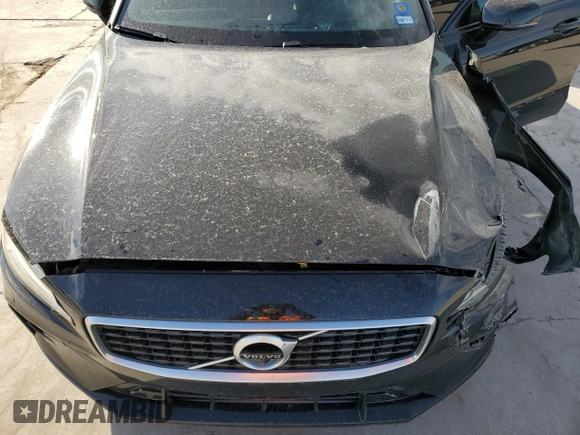 2019 Volvo S60 R-Design with VIN 7JRA22TMXKG014041, listed as a Copart auction lot 48345394 with 42,319 mi miles and Salvage Title. Bid and sale history available at carsss.com. Image 11.