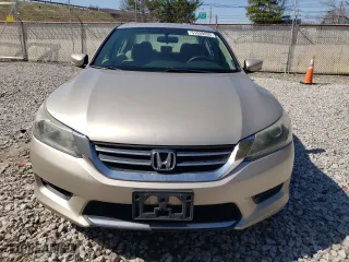 2013 Honda Accord Sdn LX with VIN 1HGCR2F32DA083772, listed as a Copart auction lot 51600095 with 253,801 mi miles and Clean Title. Bid and sale history available at carsss.com. Image 5.