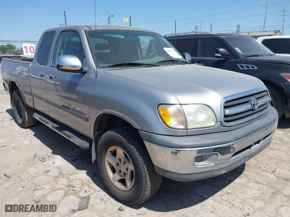 2002 Toyota Tundra SR5 with VIN 5TBRN34152S283145, listed as a IAAI auction lot 41976744 with 198,574 mi miles. Bid and sale history available at carsss.com. Image 1.