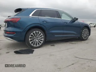 2019 Audi e-tron Prestige with VIN WA1VAAGE2KB025123, listed as a Copart auction lot 51862085 with 31,513 mi miles and Salvage Title. Bid and sale history available at DreamBid. Image 3.