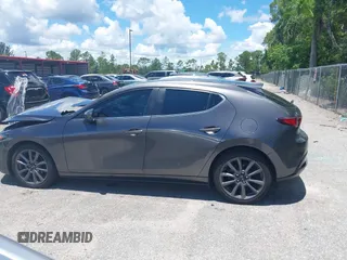2022 Mazda 3 Select z VIN JM1BPAKL1N1519383, wystawiony jako IAAI lot #39742243 z przebiegiem 20 080 mil mil oraz . Historia ofert i sprzedaży dostępna na DreamBid. Obrazek 14.