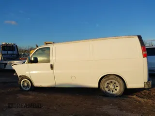2012 Chevrolet Express Cargo z VIN 1GCSGAFX1C1102968, wystawiony jako IAAI lot #41465329 z przebiegiem 185 998 mil mil oraz . Historia ofert i sprzedaży dostępna na DreamBid. Obrazek 15.