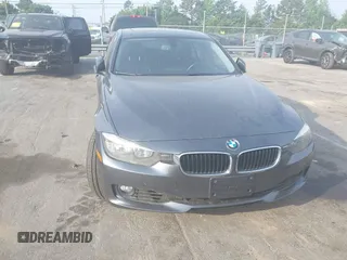 2013 BMW 3 Series 328i xDrive with VIN WBA3B3C53DJ810249, listed as a IAAI auction lot 42099473 with 125,255 mi miles. Bid and sale history available at carsss.com. Image 6.