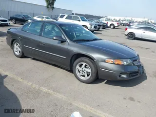 2003 Pontiac Bonneville SE with VIN 1G2HX52K934181238, listed as a IAAI auction lot 41483636 with 176,737 mi miles. Bid and sale history available at carsss.com. Image 1.