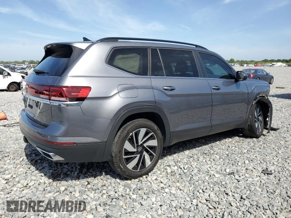 2024 Volkswagen Atlas SE with VIN 1V2JR2CA3RC570756, listed as a Copart auction lot 53936465 with 7,956 mi miles and Salvage title. Bid and sale history available at DreamBid. Image 3.