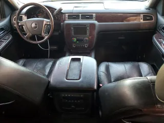 2008 GMC Yukon Denali with VIN 1GKFK63878J157477, listed as a Copart auction lot 52746295 with 170,094 mi miles and Salvage Title. Bid and sale history available at carsss.com. Image 8.