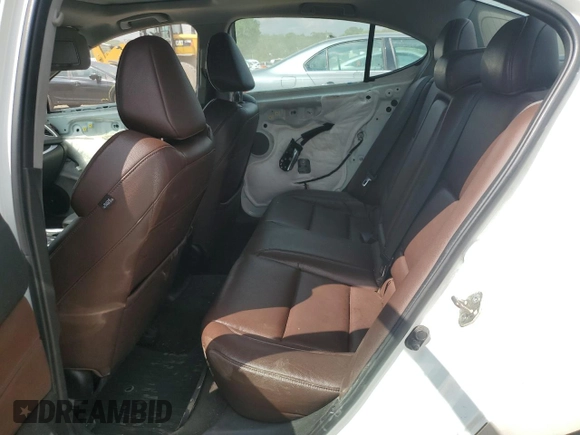 2015 Acura TLX V6 z VIN 19UUB2F36FA002039, wystawiony jako Copart lot #61819485 z przebiegiem Nie podano mil oraz Szkoda całkowita • Salvage title. Historia ofert i sprzedaży dostępna na DreamBid. Obrazek 10.