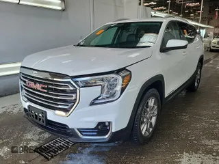 2022 GMC Terrain SLT with VIN 3GKALVEVXNL194273, listed as a IAAI auction lot 42845127 with 41,778 mi miles and . Bid and sale history available at DreamBid. Image 40.