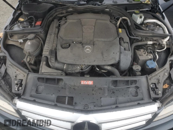 2013 Mercedes-Benz C 300 Sport z VIN WDDGF8AB9DR272176, wystawiony jako Copart lot #57334095 z przebiegiem 125 027 mil mil oraz Szkoda całkowita • Salvage title. Historia ofert i sprzedaży dostępna na DreamBid. Obrazek 11.