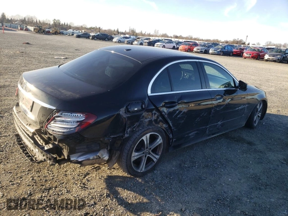 2018 Mercedes-Benz E-Class E 300 with VIN WDDZF4JB9JA320495, listed as a Copart auction lot 40448373 with 48,435 mi miles. Bid and sale history available at carsss.com. Image 3.