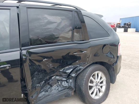 2010 Ford Edge SEL with VIN 2FMDK4JCXABB32867, listed as a IAAI auction lot 41517837 with 108,593 mi miles. Bid and sale history available at carsss.com. Image 6.