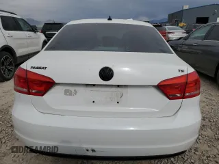 2014 Volkswagen Passat Wolfsburg Edition with VIN 1VWAT7A38EC030430, listed as a Copart auction lot 52432355 with Not provided miles and Salvage title. Bid and sale history available at DreamBid. Image 6.