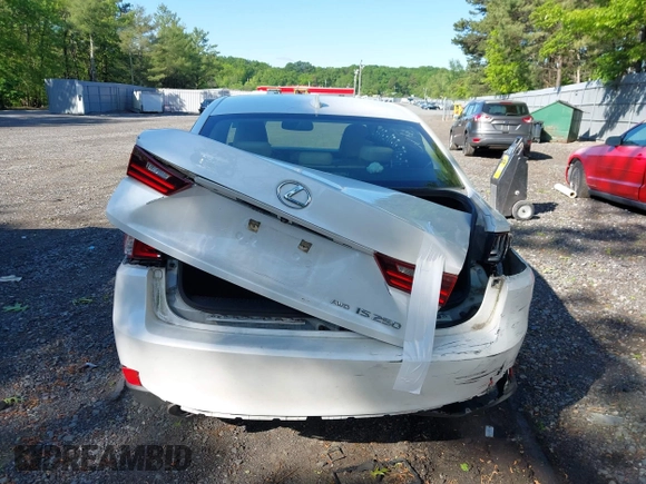 2014 Lexus IS 250 with VIN JTHCF1D24E5005384, listed as a IAAI auction lot 42280119 with 210,221 mi miles and . Bid and sale history available at DreamBid. Image 16.
