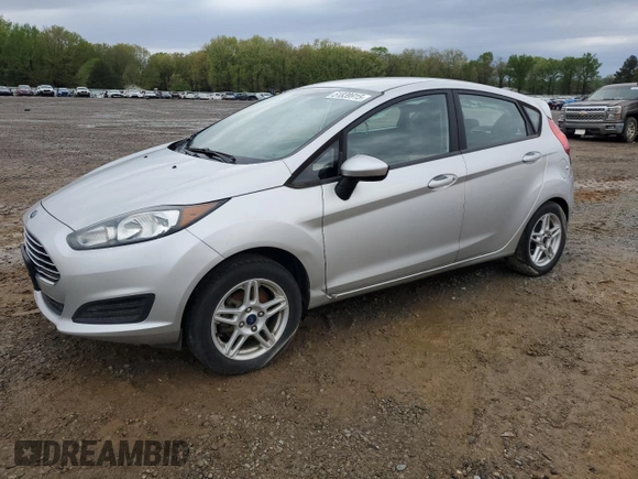 2019 Ford Fiesta SE with VIN 3FADP4EJ5KM134689, listed as a Copart auction lot 51839915 with 49,101 mi miles and Salvage Title. Bid and sale history available at DreamBid. Image 1.