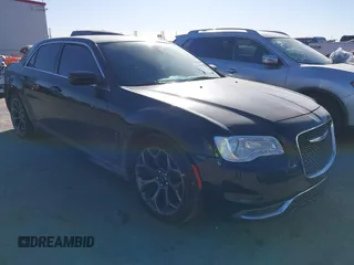 2018 Chrysler 300 Touring with VIN 2C3CCAAG9JH275955, listed as a IAAI auction lot 41399482 with 80,121 mi miles. Bid and sale history available at carsss.com. Image 1.