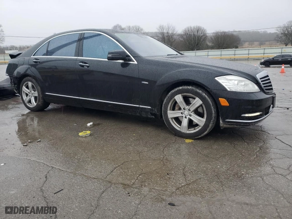 2012 Mercedes-Benz S-Class S 550 with VIN WDDNG7DB5CA422212, listed as a Copart auction lot 44899955 with 139,797 mi miles and Clean Title. Bid and sale history available at carsss.com. Image 4.