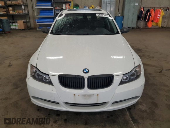 2008 BMW 3 Series 328i with VIN WBAVC53508FZ82734, listed as a Copart auction lot 54942045 with 187,762 mi miles and Salvage Title. Bid and sale history available at carsss.com. Image 5.