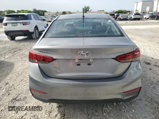 2021 Hyundai Accent SE z VIN 3KPC24A61ME147734, wystawiony jako Copart lot #59638425 z przebiegiem 66 553 mil mil oraz Szkoda całkowita • Salvage title. Historia ofert i sprzedaży dostępna na DreamBid. Obrazek 6.