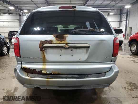 2006 Chrysler Town & Country LWB LX with VIN 2A4GP44R46R601270, listed as a Copart auction lot 82840634 with 287,266 mi miles and Salvage Title. Bid and sale history available at carsss.com. Image 6.