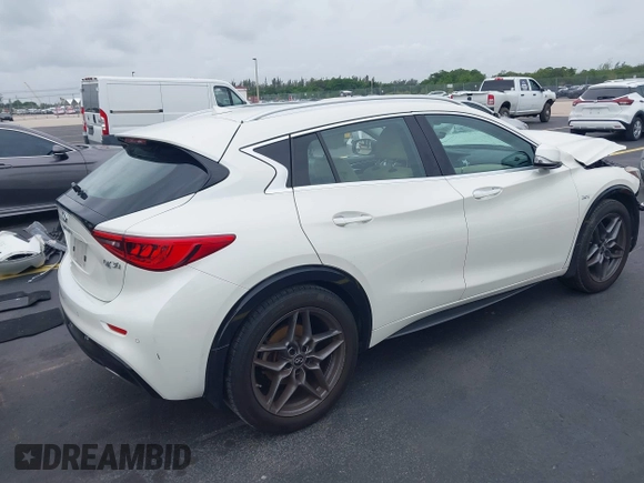 2018 Infiniti QX30 Luxury с VIN SJKCH5CP1JA053066, выставлен на аукционе IAAI как лот 42437633 с пробегом 81 877 миль миль и . История ставок и продаж доступна на DreamBid. Изображение 4.