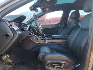 2019 Audi A8 z VIN WAU8DAF82KN007562, wystawiony jako Copart lot #42766345 z przebiegiem 92 532 mil mil oraz Szkoda całkowita • Salvage title. Historia ofert i sprzedaży dostępna na DreamBid. Obrazek 7.