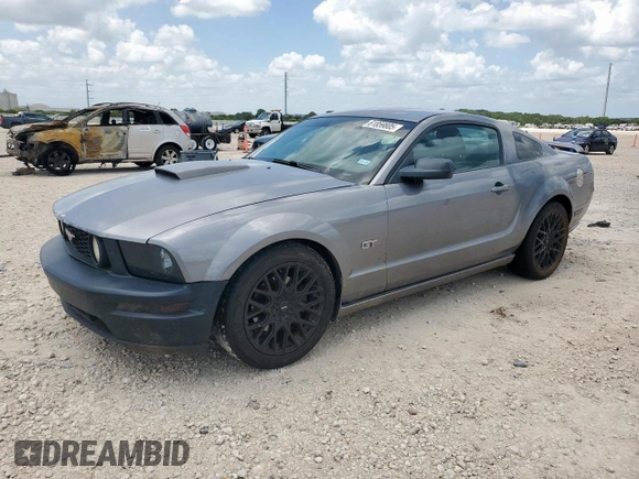 2007 Ford Mustang GT Deluxe with VIN 1ZVFT82HX75230089, listed as a Copart auction lot 61859805 with 209,552 mi miles and Salvage title. Bid and sale history available at DreamBid. Image 1.