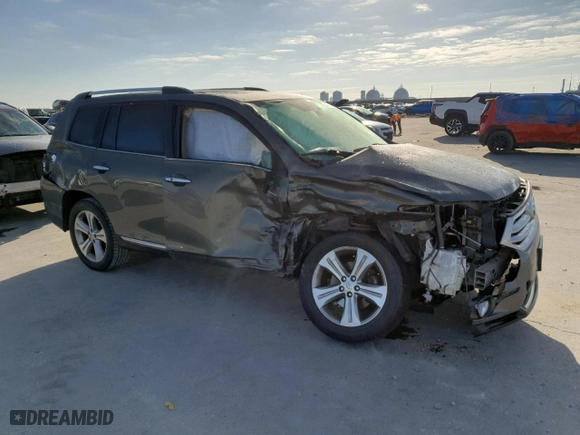2011 Toyota Highlander Limited with VIN 5TDYK3EH1BS033070, listed as a Copart auction lot 48825685 with 0 mi miles and Salvage Title. Bid and sale history available at carsss.com. Image 4.