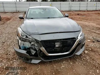 2021 Nissan Altima 2.5 SV with VIN 1N4BL4DV4MN366894, listed as a Copart auction lot 44373815 with 110,107 mi miles and Salvage Title. Bid and sale history available at carsss.com. Image 11.