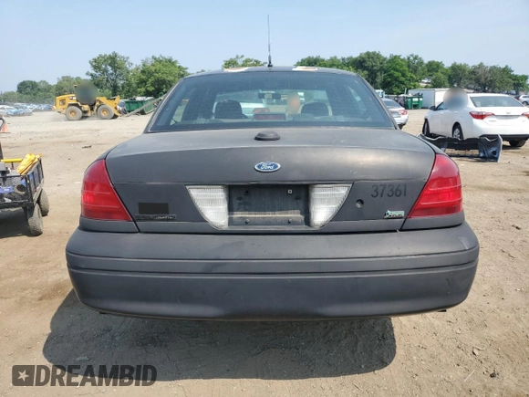 2007 Ford Police Interceptor z VIN 2FAFP71WX7X156954, wystawiony jako Copart lot #60929015 z przebiegiem 174 531 mil mil oraz Szkoda całkowita • Salvage title. Historia ofert i sprzedaży dostępna na DreamBid. Obrazek 6.
